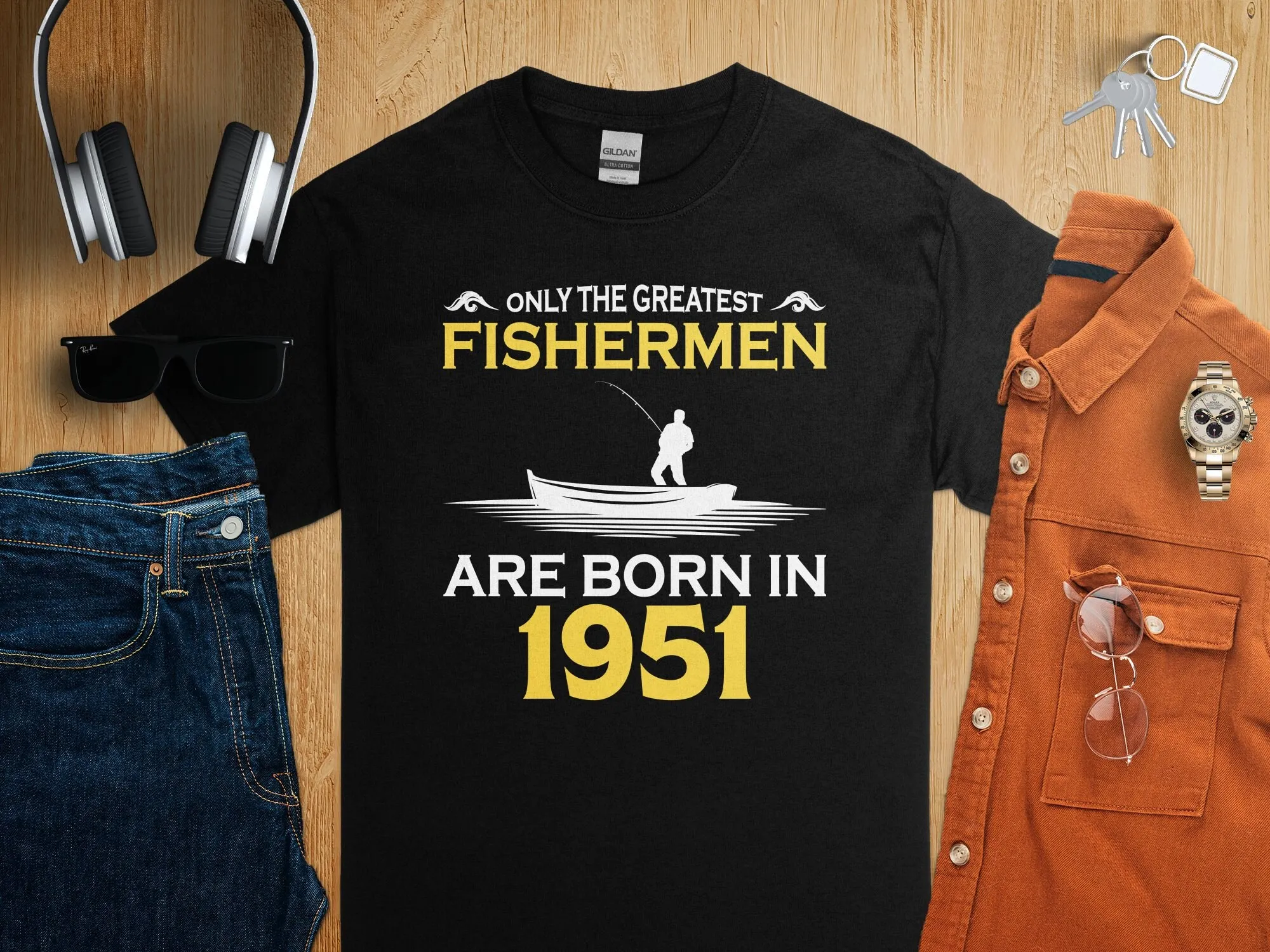 Vintage 1951 Birthday T Shirt  - Fishing Boat Trailer reseña y precio